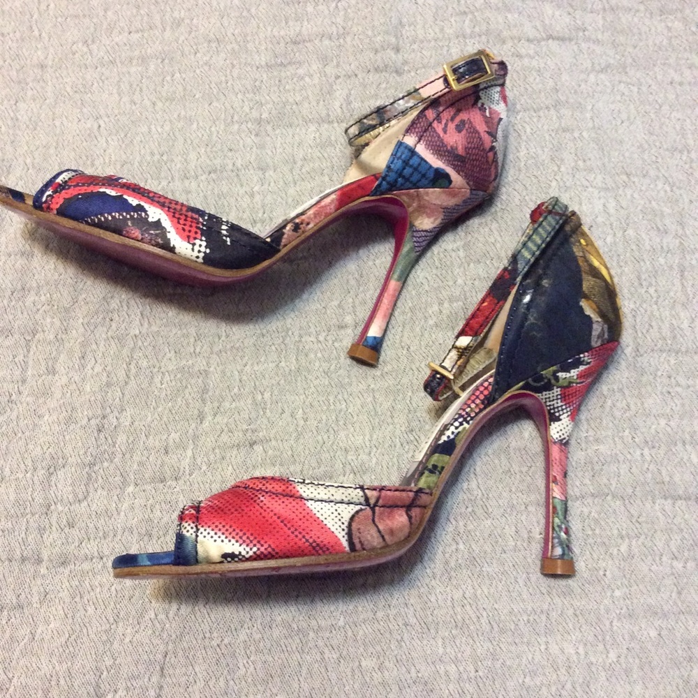 Vintage Christian Lacroix pumps. - Picture 5 of 8